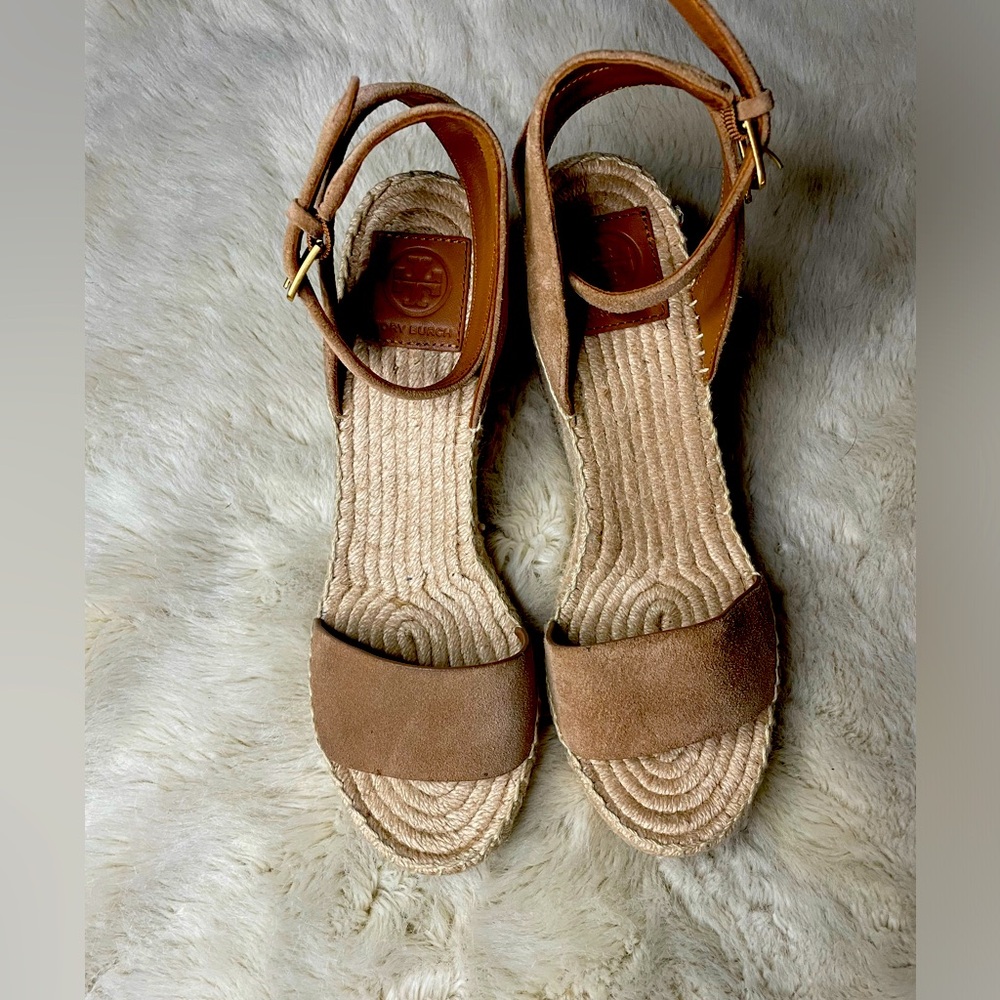 Tory Burch Mini Benton Wedge Espadrille Sandal Camel Size 9
